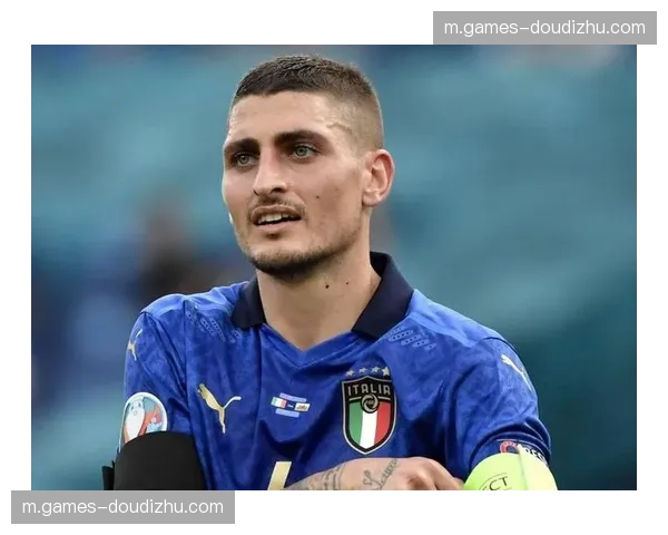 意大利若日尼奥维拉蒂 控球型中场对防线减压的作用